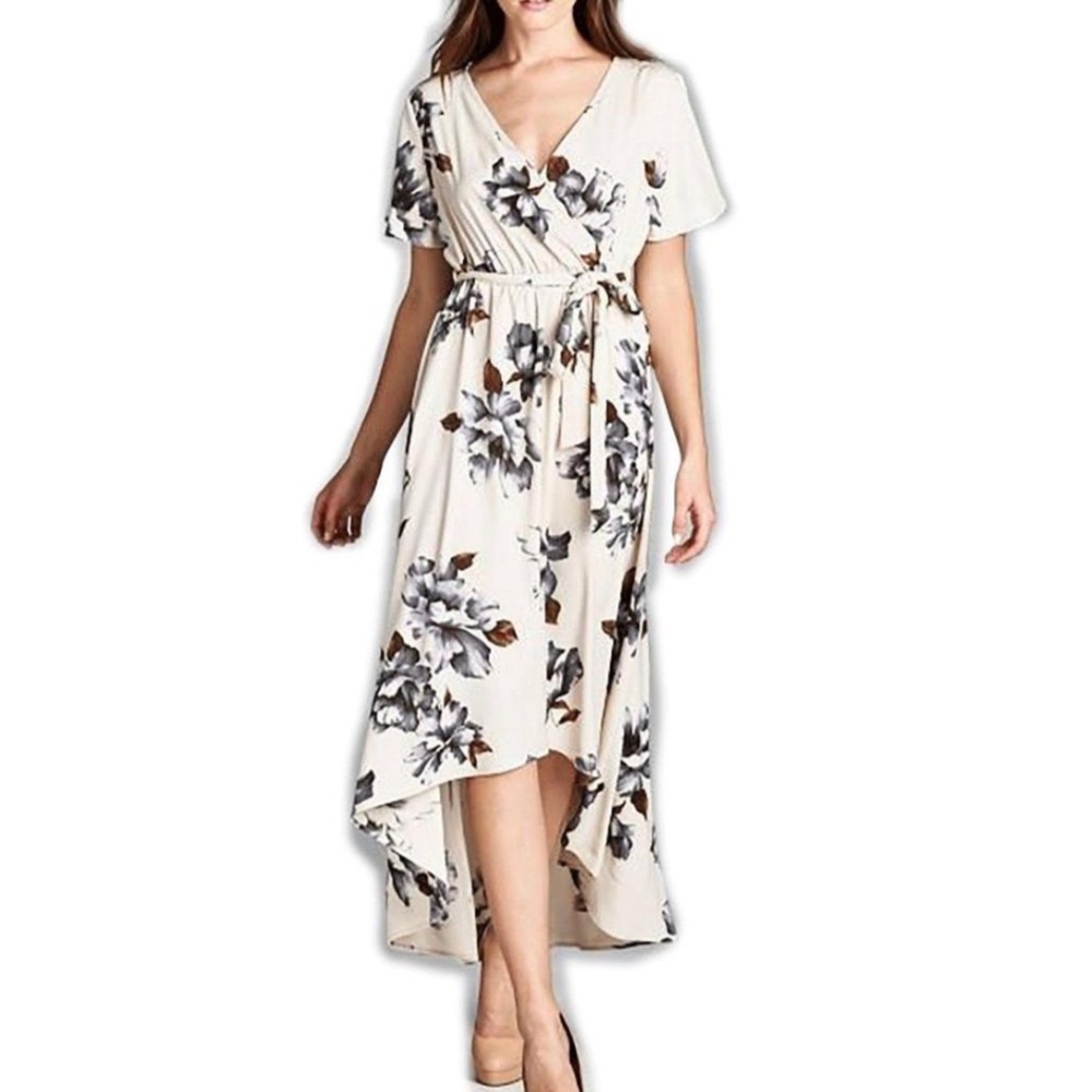 Cream with Flowers Geometric Tie Maxi Dress Women's Medium Boho Tua Bohemian